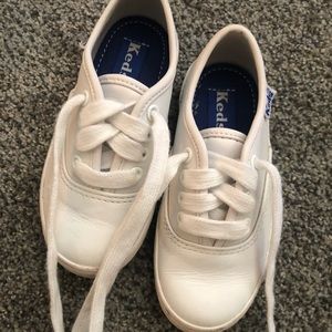White leather keds